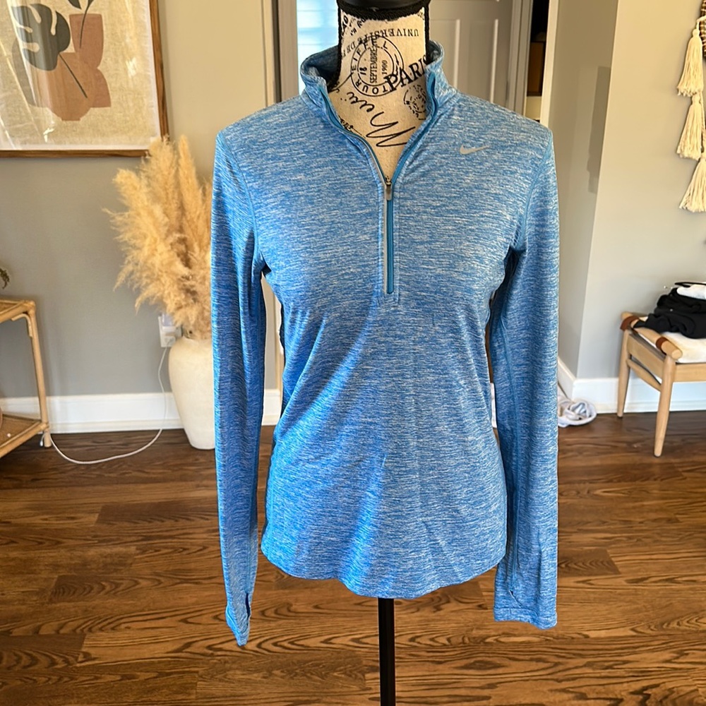 Nike Dry-Fit Pullover